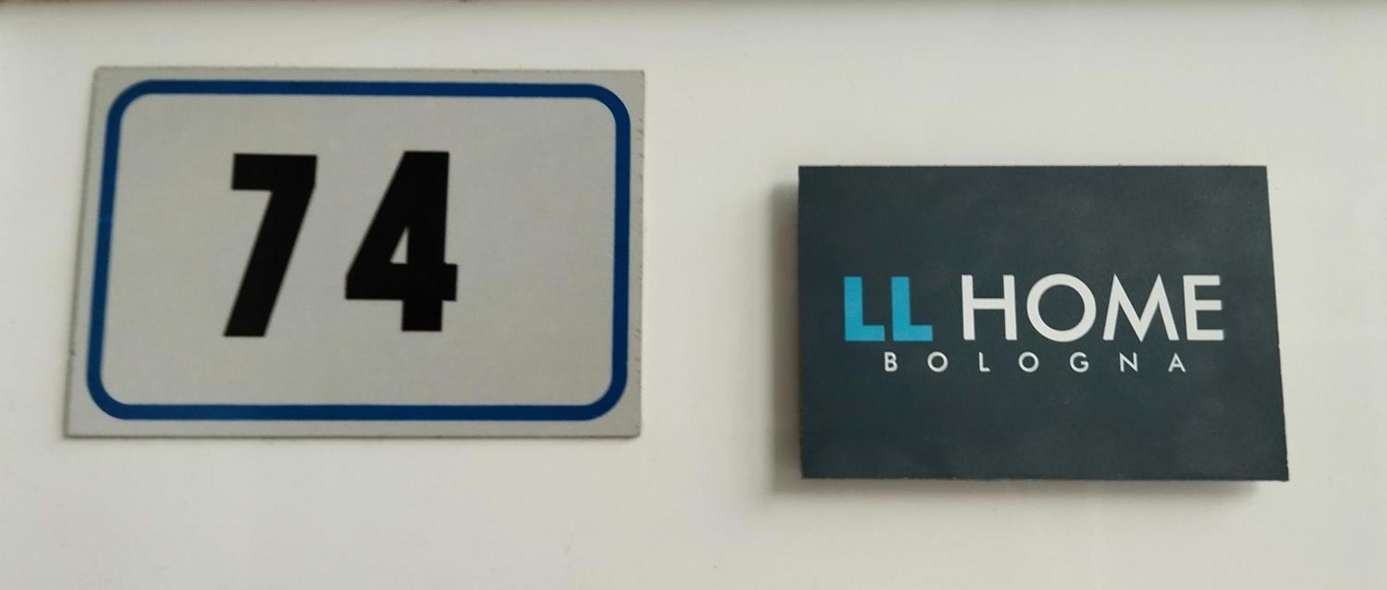 Llhome Bologna Elegante Monolocale Ristrutturato Con Posto Auto Coperto 外观 照片